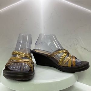 Skechers Cali Rumblers Wild Gold Strappy Wedge Sandals Womens Size 8